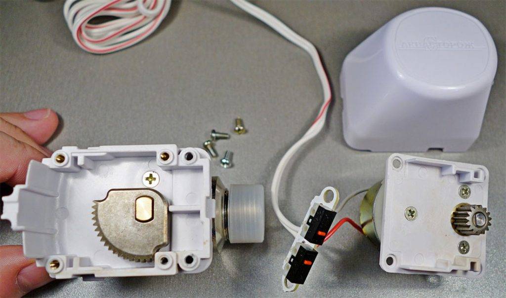 разобранный кран аквасторож