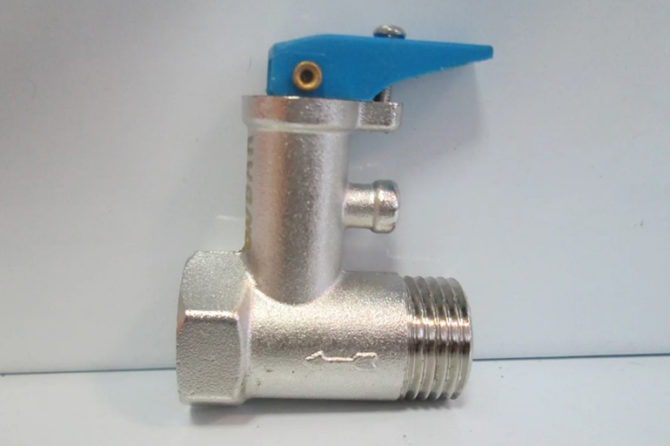 Предохранитель